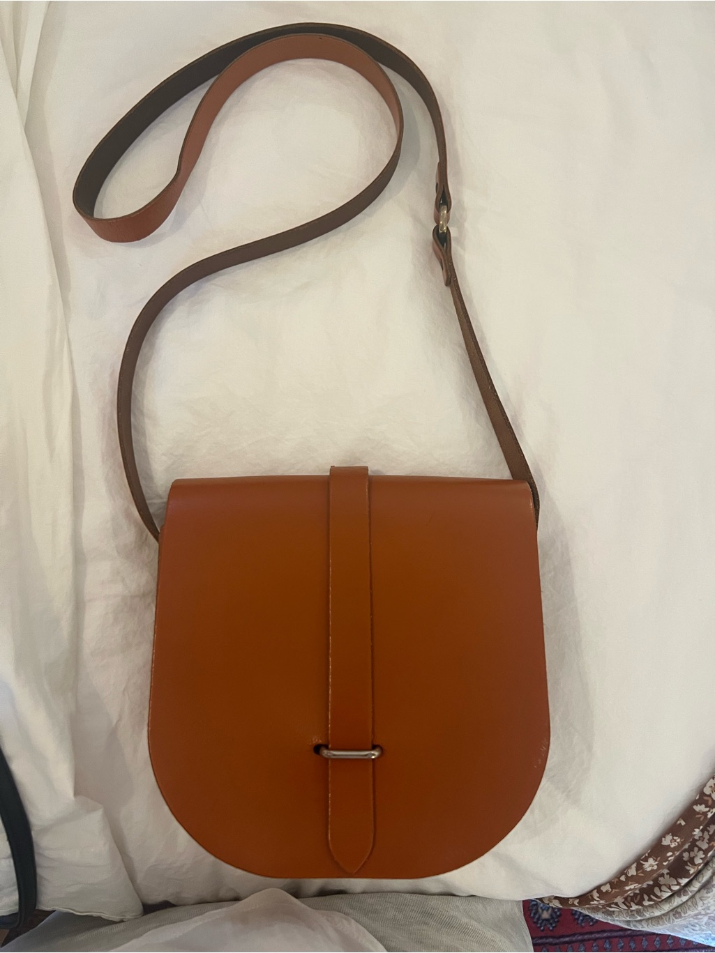 The Cambridge Satchel Company Tan/Cognac Leather Saddle Crossbody